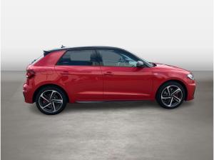 Audi A1 Sportback 40 TFSI S line / SOFORT VERFÜGBAR !
