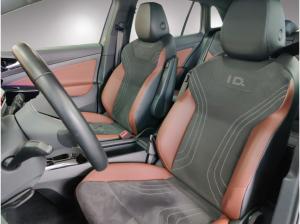 Volkswagen ID.4 Pro 4MOT 77kWh/LED/ACC/Navi/Style-Interieur