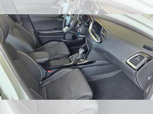 Kia XCeed * 1.5 T-GDI DCT Vision Komfort *