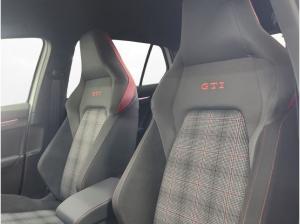 Volkswagen Golf GTI 2.0 TSI DSG Navi HuD BlackStyle 19" SHZ