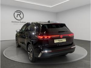 Volkswagen Tiguan III 1.5 eTSI DSG Elegance / Navi LED