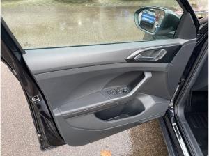 Volkswagen T-Cross R-Line 1.5 l TSI ACT 7-Gang-DSG *Ganzjahresreifen*