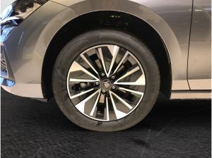 Skoda Superb Combi 2.0 TDI DSG Selection AHK NAVI AHK NAVI LED