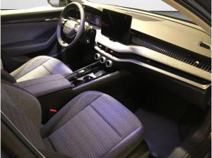 Skoda Superb Combi 2.0 TDI DSG Selection AHK NAVI AHK NAVI LED