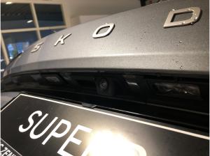 Skoda Superb Combi 2.0 TDI DSG Selection AHK NAVI AHK NAVI LED