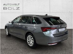 Skoda Octavia Combi Selection 2.0 TDI NAVI AHK HUD LED 360° JAHRESWAGEN