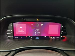 Skoda Octavia Combi Selection 2.0 TDI NAVI AHK HUD LED 360° JAHRESWAGEN