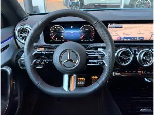 Mercedes-Benz CLA 200 Coupe AMG Panorama Multibeam-LED Kamera