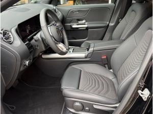 Mercedes-Benz GLA 180 d Progressive Distronic Panorama 360°-K.