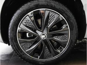 Skoda Karoq Sportline 1.5 TSI DSG AHK Navi Pano Kamera