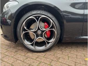 Alfa Romeo Giulia 2.0Turbo Q4 Veloce +HARMAN/KARDON+PANORAMADACH+