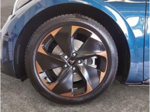 Cupra Born Edition Dynamic 60  kWh Ganzjahresreifen Top View Kamera Navi Wärmepumpe