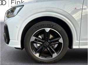 Audi Q2 S line 35 TFSI S tronic LED Kamera