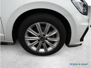 Volkswagen Touran 1.5 TSI DSG R-LINE KAMERA ACC NAVI