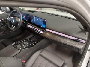 BMW 520 d xDrive Tour. M Sportpaket*Sitzbelüftung*AHK*Standheizung*