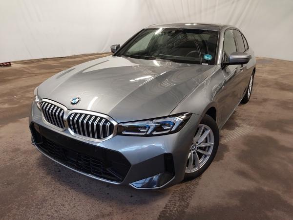 BMW 330 i xDrive M Sportpaket verf. ab 03/2026*Glasdach*ACC*360 Kamera* uvm.