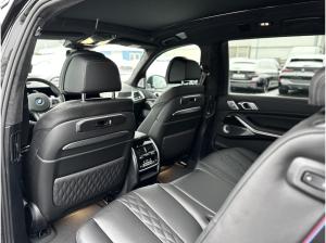 BMW X7 xDrive40d M Sport Pro B&W Surround AHK RFK