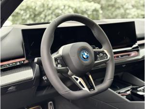 BMW 550 e xDrive Limousine M Sport Pro Head-Up DAB