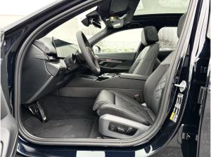 BMW 550 e xDrive Limousine M Sport Pro Head-Up DAB