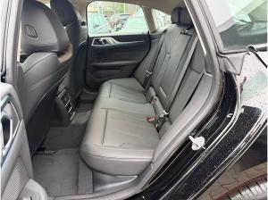 BMW i4 eDrive35 NAVI+LED+SITZ+PDC+KAMERA+AHK