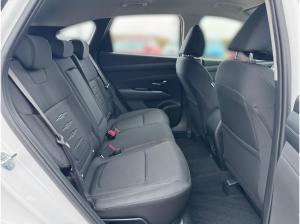 Hyundai TUCSON FL 1.6T MT Select LED/Kamera/Navi/GRA/App