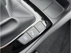 Hyundai TUCSON FL 1.6T MT Select LED/Kamera/Navi/GRA/App