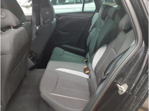 Skoda Kamiq Selection Tour 1.5 TSI 110kW DSG -Matrix-LED AHK Pano Kamera Smart Link Virtual Cockpit MFL beheizb