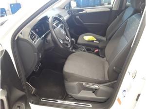 Volkswagen Tiguan Allspace Life MOVE 4Motion 2.0 TDI 147kW DSG - Pano Area View Navi LM IQ Drive 7-Sitzer Matrix-LED SHZ