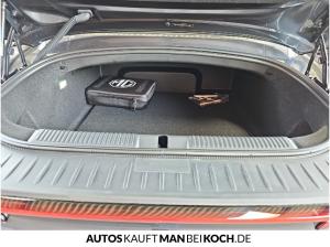 MG Cyberster Xpower Andes Grey, Black/Red Interi