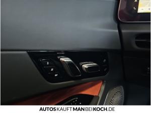 MG Cyberster Xpower Andes Grey, Black/Red Interi