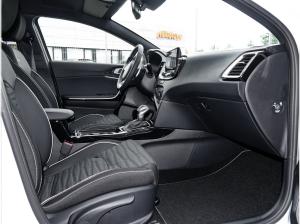 Kia Ceed 1.5T GT-Line *Privat* DCT7 Navi Soundsystem LED