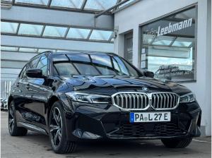 BMW 330 330e xDrive Tour. M-Sportpaket InnovationsPaket