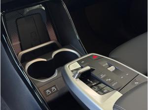 BMW X1 sDrive20d M-Sportpaket AHK/HUD/Massage/ACC/Qi