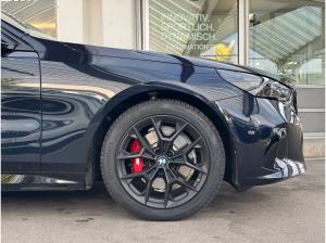 BMW 520 520d Touring M-Sportpaket-Pro AHK/Panorama/ACC