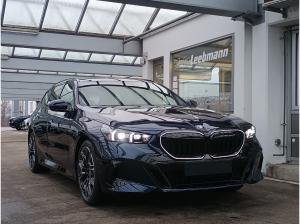 BMW 540 540d xDrive Tour. M-Sport-Pro AHK/Panorama/ACC