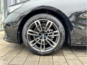BMW 520 520d Touring M-Sportpaket AHK/IconicGlow/ACC/HUD