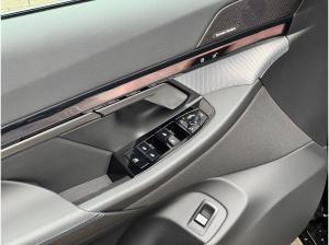 BMW 520 520d Touring M-Sportpaket AHK/IconicGlow/ACC/HUD