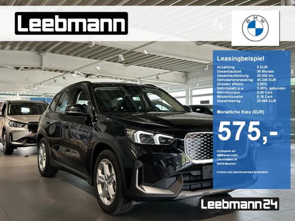 BMW iX1 xDrive30 18-Zoll/PremiumPaket/AHK/SportSitze