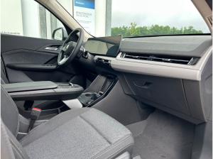 BMW X1 sDrive18i AHK/Massage/LKH/AdaptLED/KomfZug