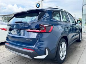 BMW iX1 xDrive30 AHK/ACC/AC-LADEN-PROF/18-Zoll/RFK