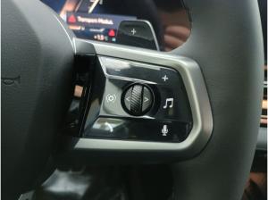 BMW 540 540d xDrive Tour. M-Sport-Pro AHK/Panorama/ACC