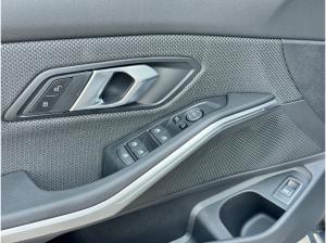 BMW 318 318i Limousine AHK/AdaptLED/KomfZug/DrivAssi/RFK