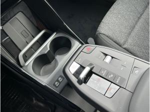 BMW X1 sDrive18i AHK/Massage/LKH/AdaptLED/KomfZug