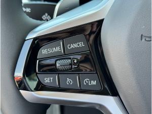 BMW 318 318i Limousine AHK/AdaptLED/KomfZug/DrivAssi/RFK