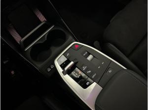 BMW 230 230e xDrive Active Tourer M-Sportpaket AHK/HUD/Qi