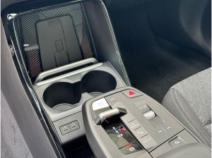 BMW iX1 xDrive30 AHK/ACC/AC-LADEN-PROF/18-Zoll/RFK