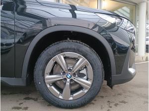 BMW X1 xDrive30e PanoramaGlasdach/AHK/ACC/AdaptLED