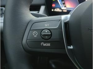 BMW X1 xDrive30e PanoramaGlasdach/AHK/ACC/AdaptLED