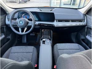 BMW X1 xDrive30e AHK/PremiumPaket/DrivAssiPlus/RFK