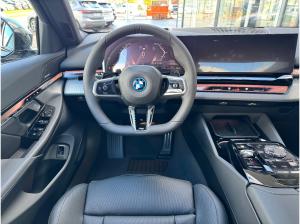 BMW 550 550e xDrive Lim. M-Sport-Pro Merino/HUD/AHK/ACC